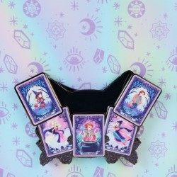 Pin's Binx À La Lueur Des Cartes De Tarot Hocus Pocus Boite Collector